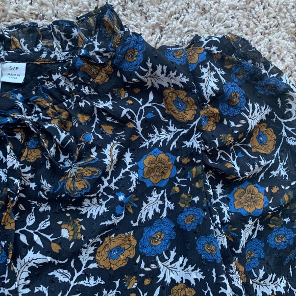 Joie Swiss Dot Floral Print Ruffled Split Tie Neck Blouse Puff Sleeves Size S - Picture 6 of 14